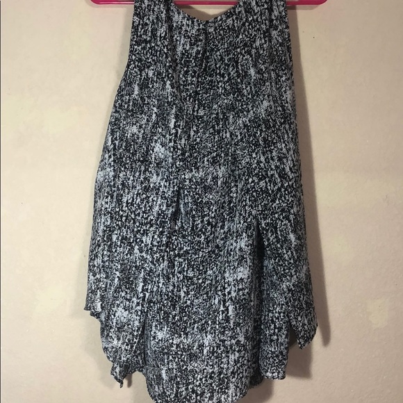 SLEEVELESS BLOUSE - Picture 2 of 3